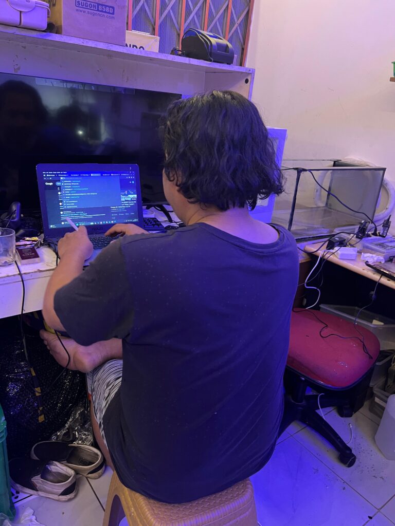 merawat laptop