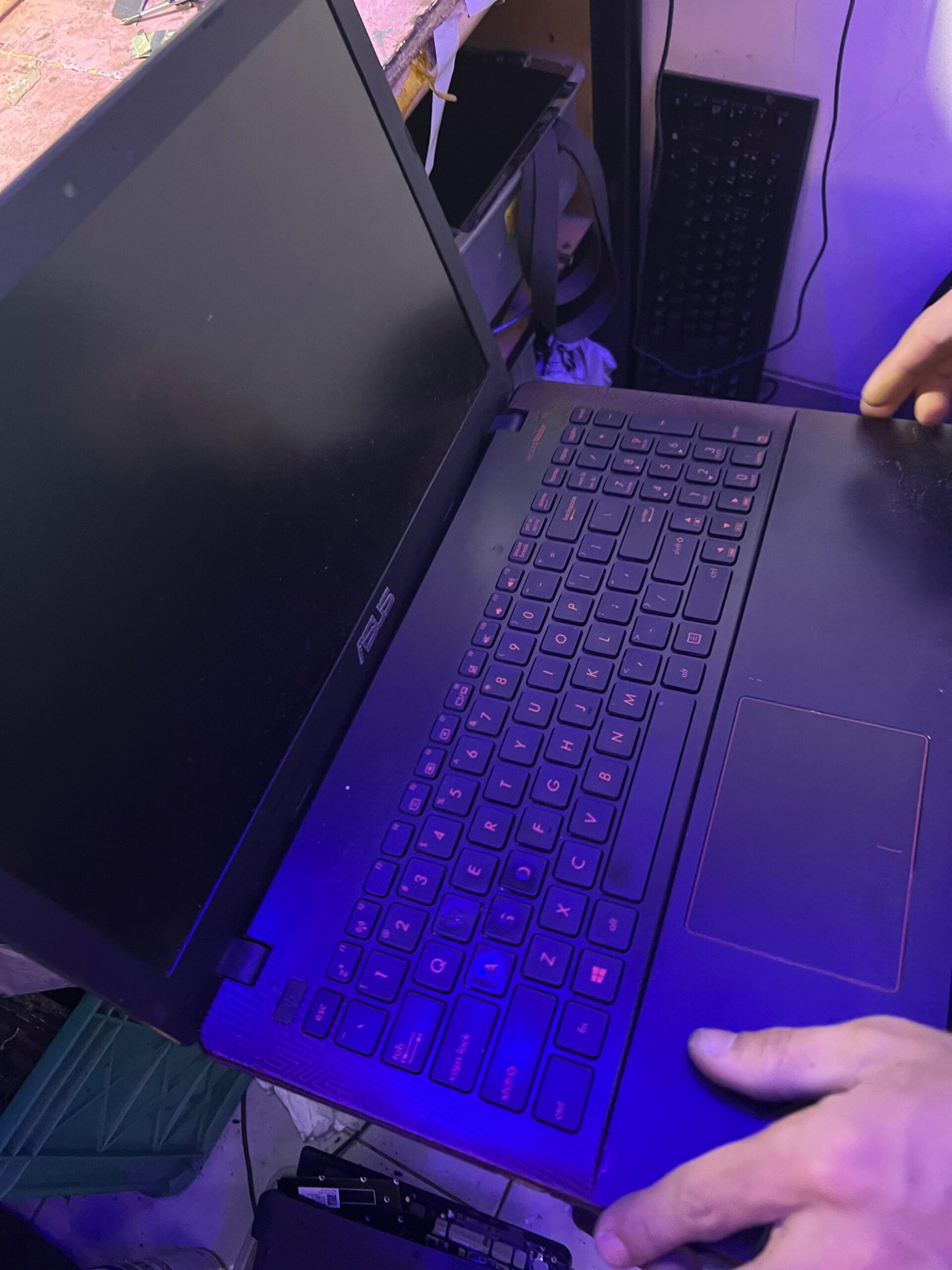 umur laptop